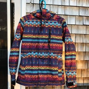 Women’s Horizon snowboard jacket. Antiqua stripe